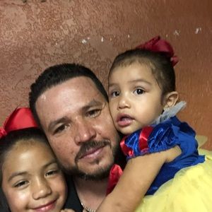 Meet your Posher, Ernesto